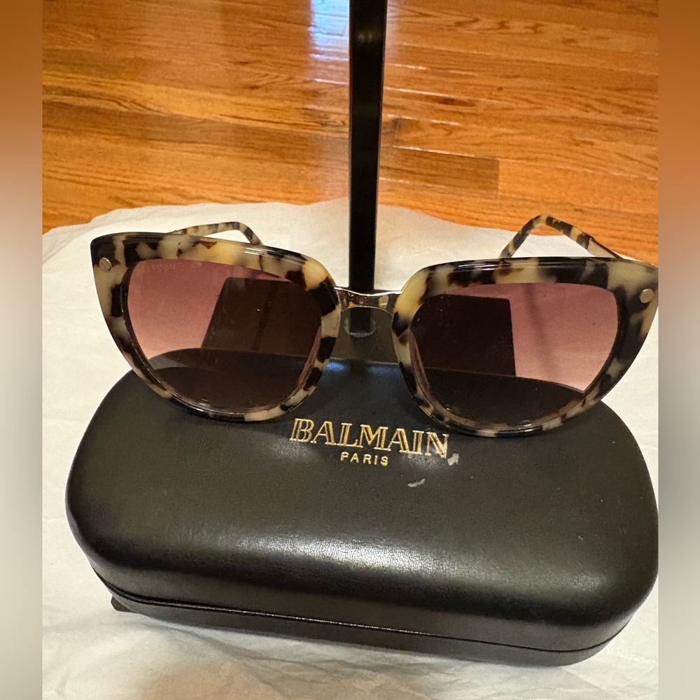 Balmain Leopard Print Sunglasses Pre- Owned